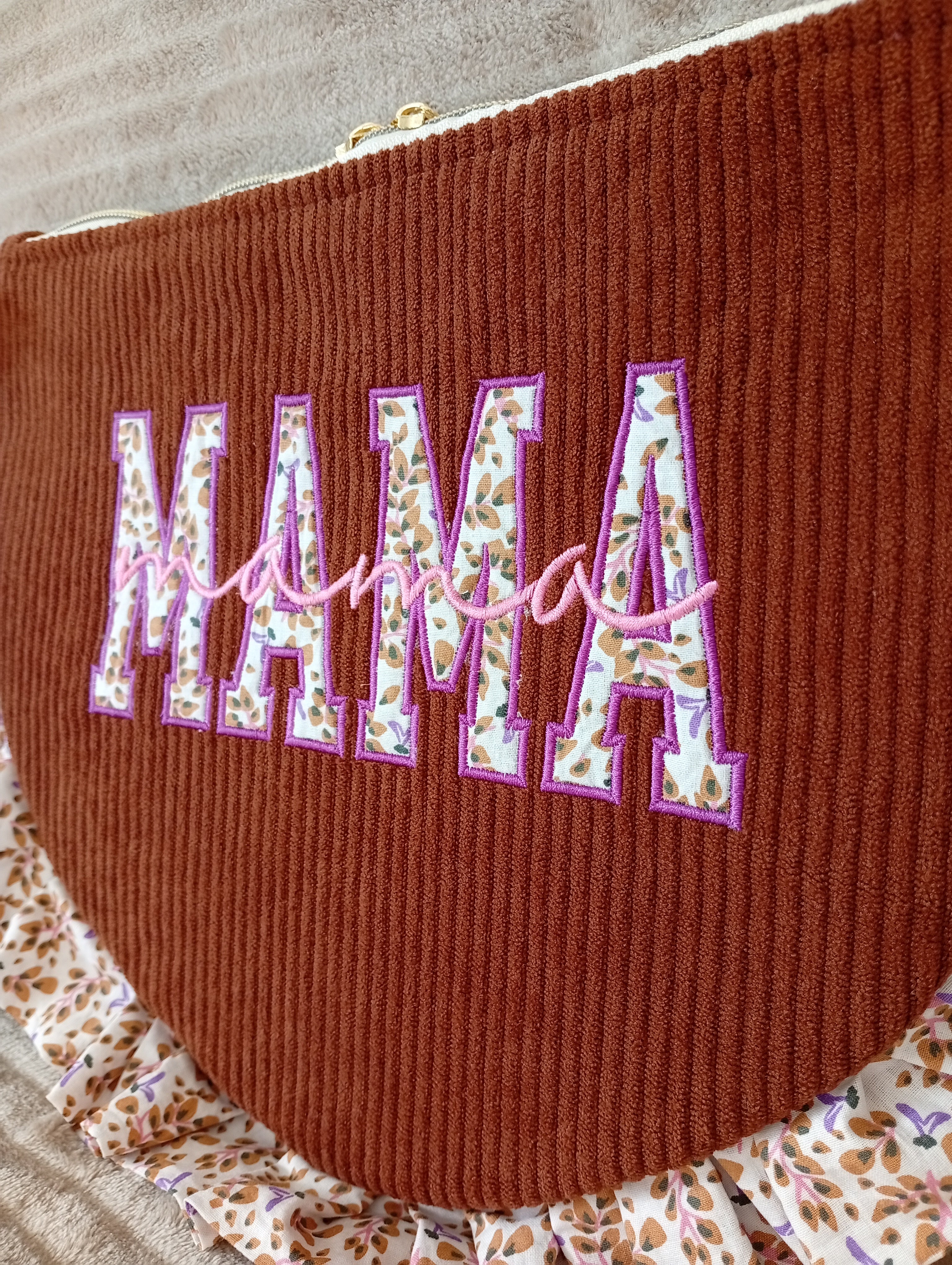 Mama Pochette en Marron