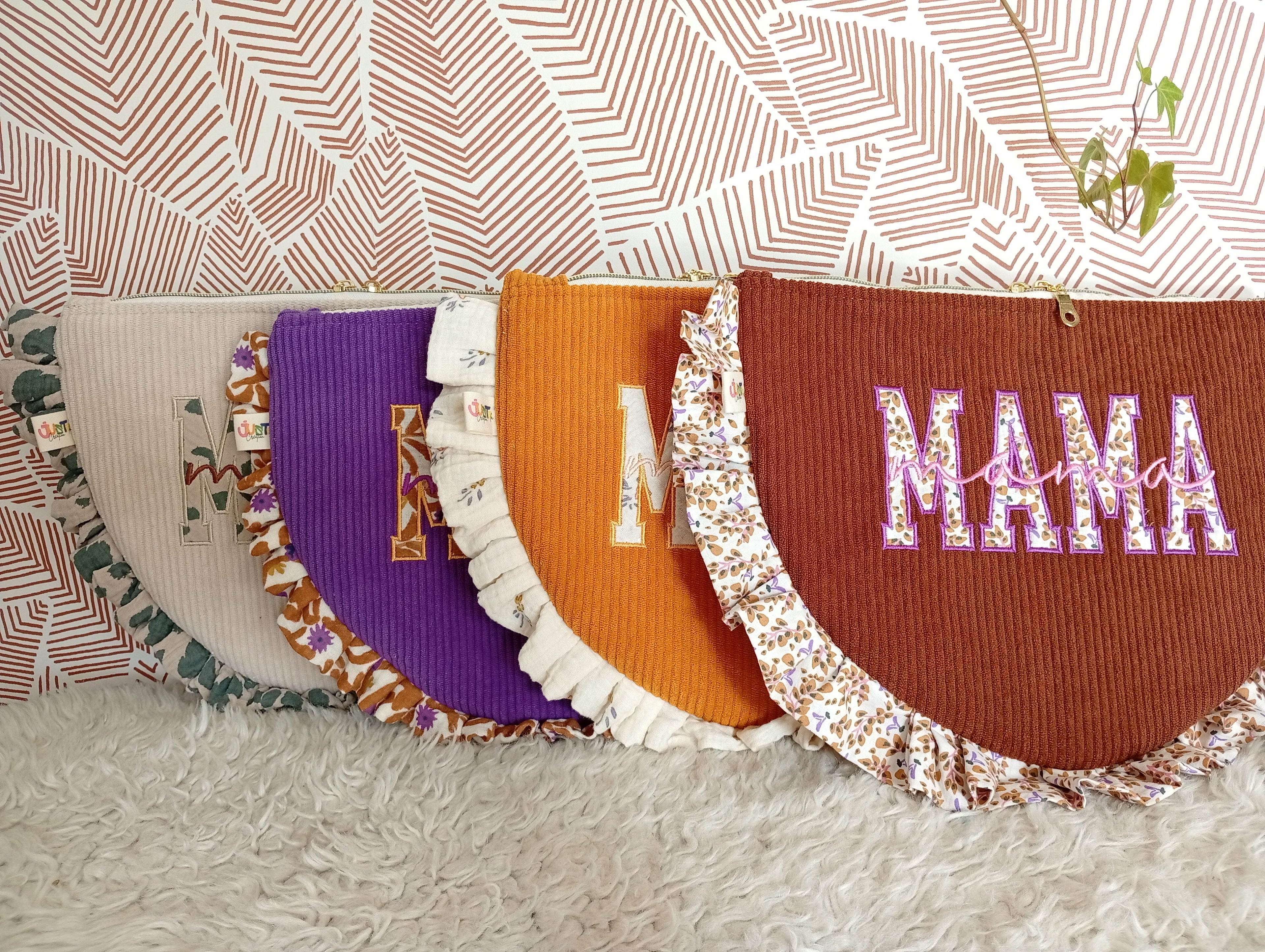 Mama Pochette en Safran