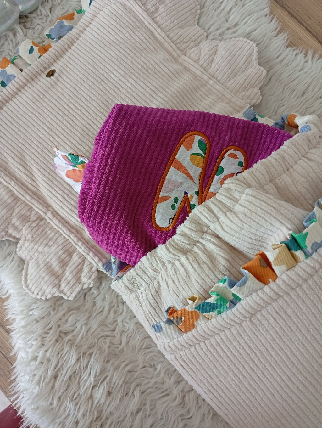 Broderie fixe Lama Beige