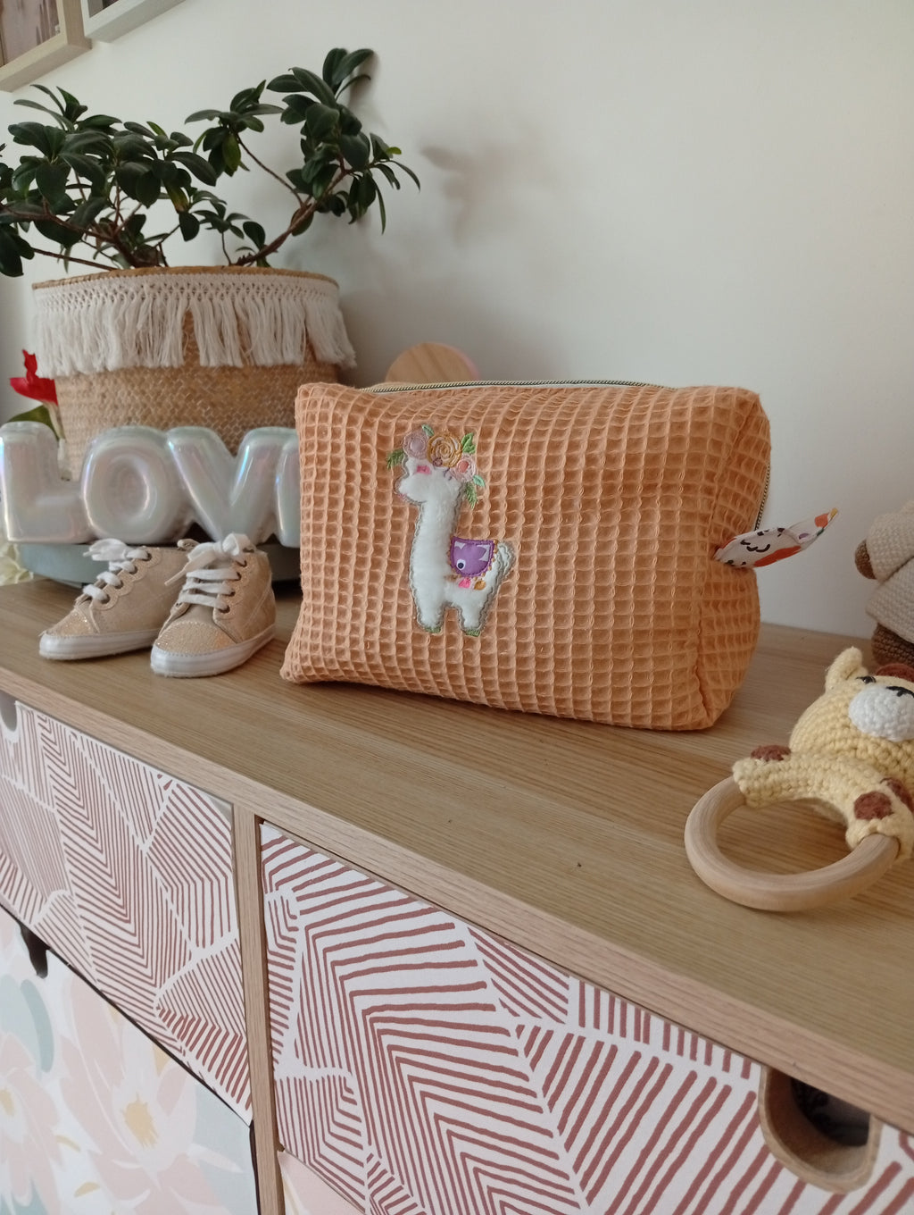 Trousse Coquillage Lama | Melon-Violette