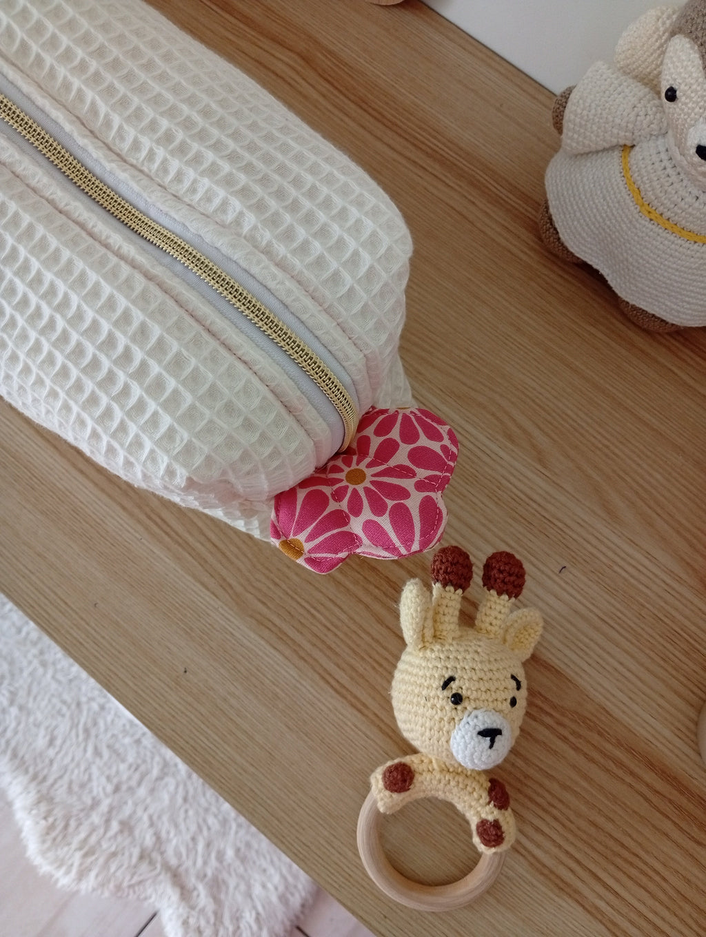 Trousse Coquillage Lama | Ecru-Marguerite