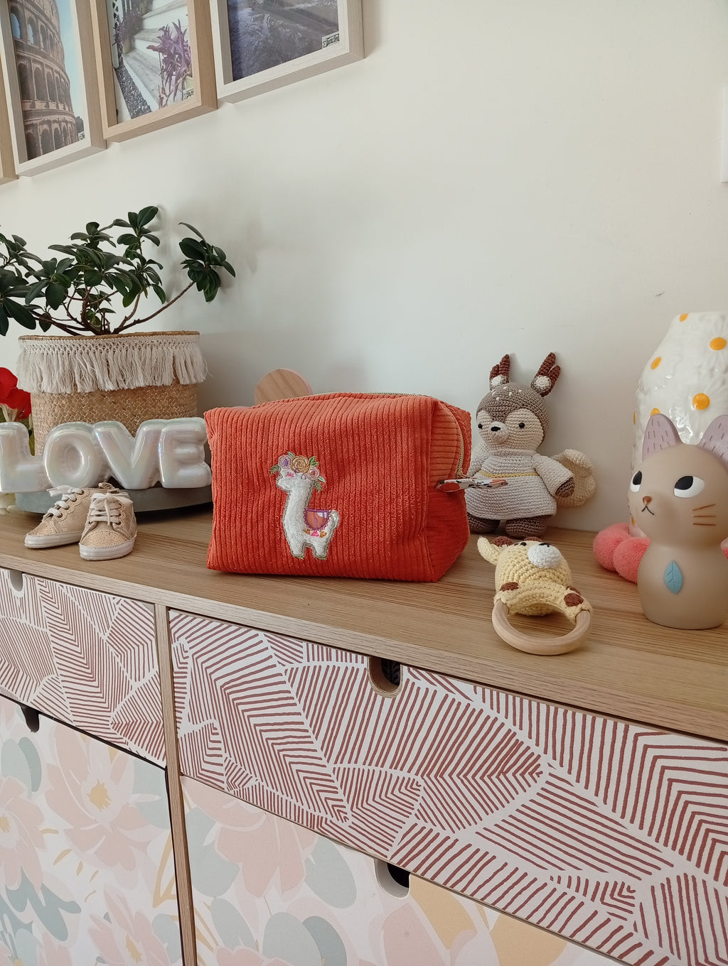 Trousse Coquillage Lama | Orange-Violette