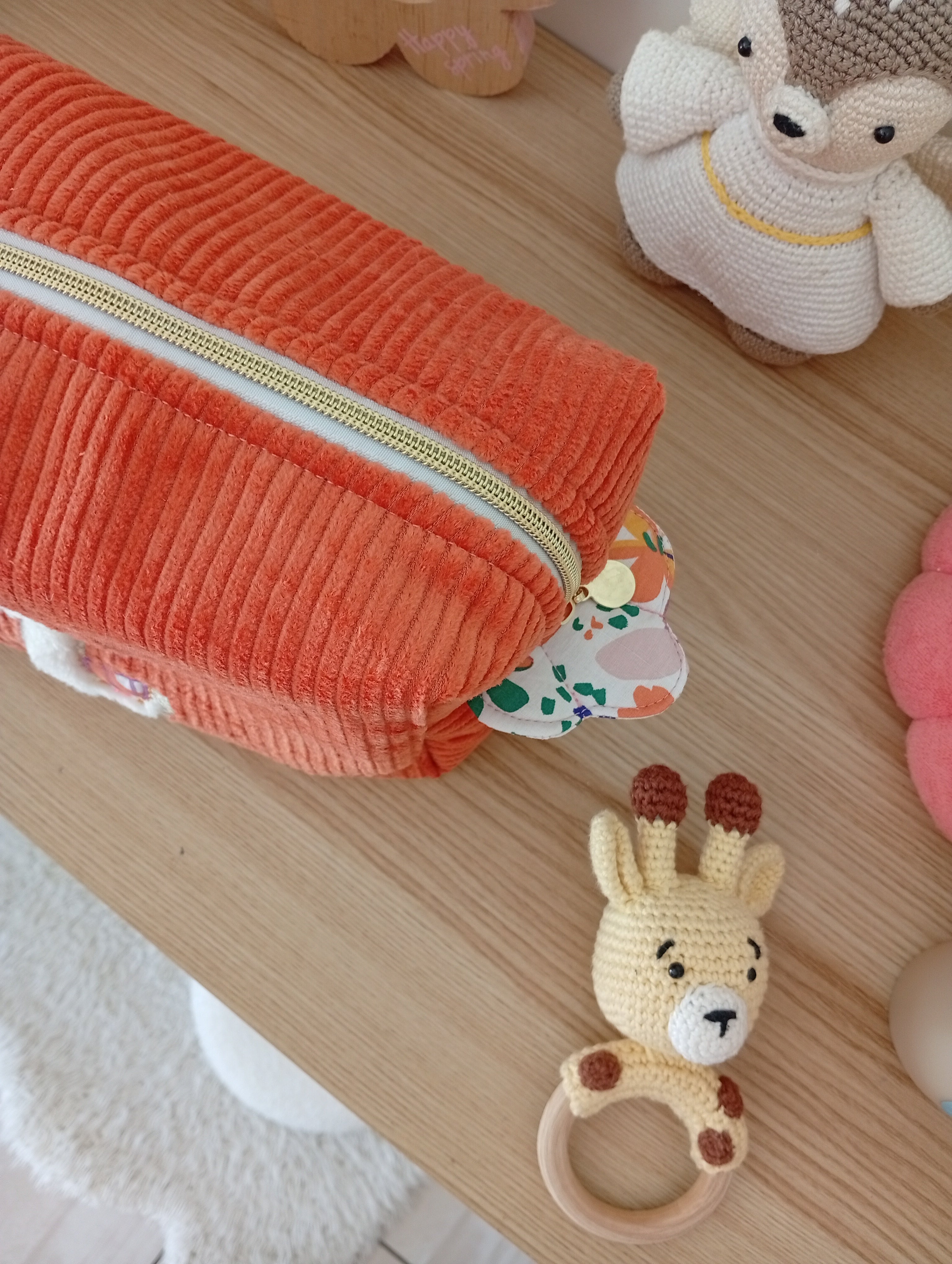 Trousse Coquillage Lama | Orange-Violette