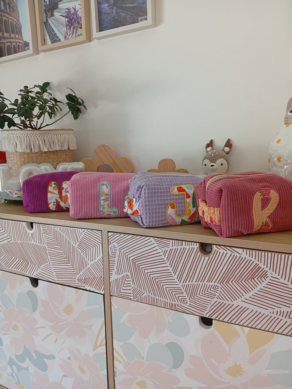 Mini trousse Coquillage Lettre | Vieux Rose-Fraises