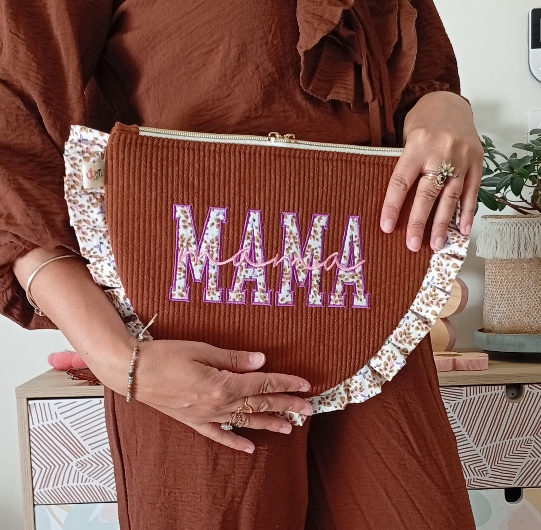 Mama Pochette Marron | Violettine