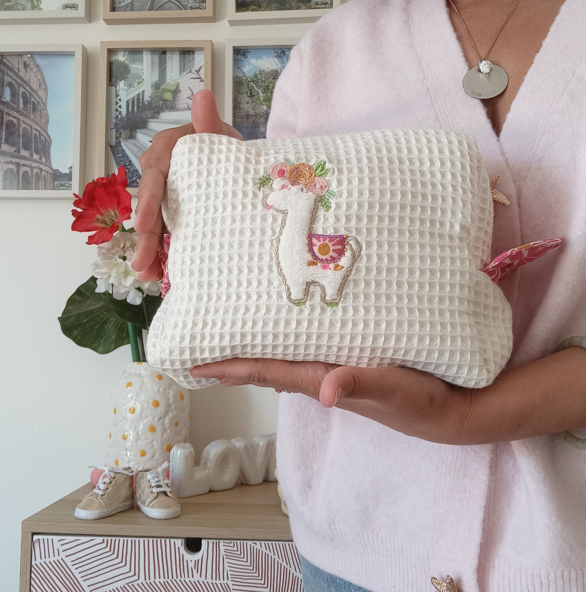 Trousse Coquillage Lama Ecru | Marguerite