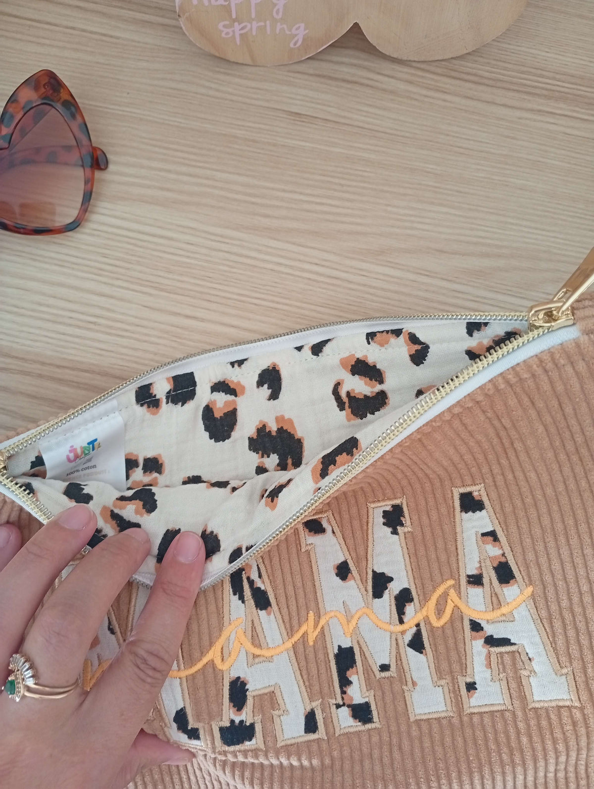 Mama Pochette Camel | Léopard