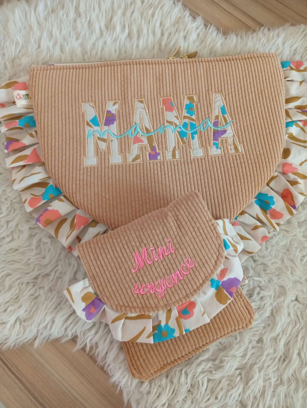 Mama Pochette Camel | Multi Fleurs