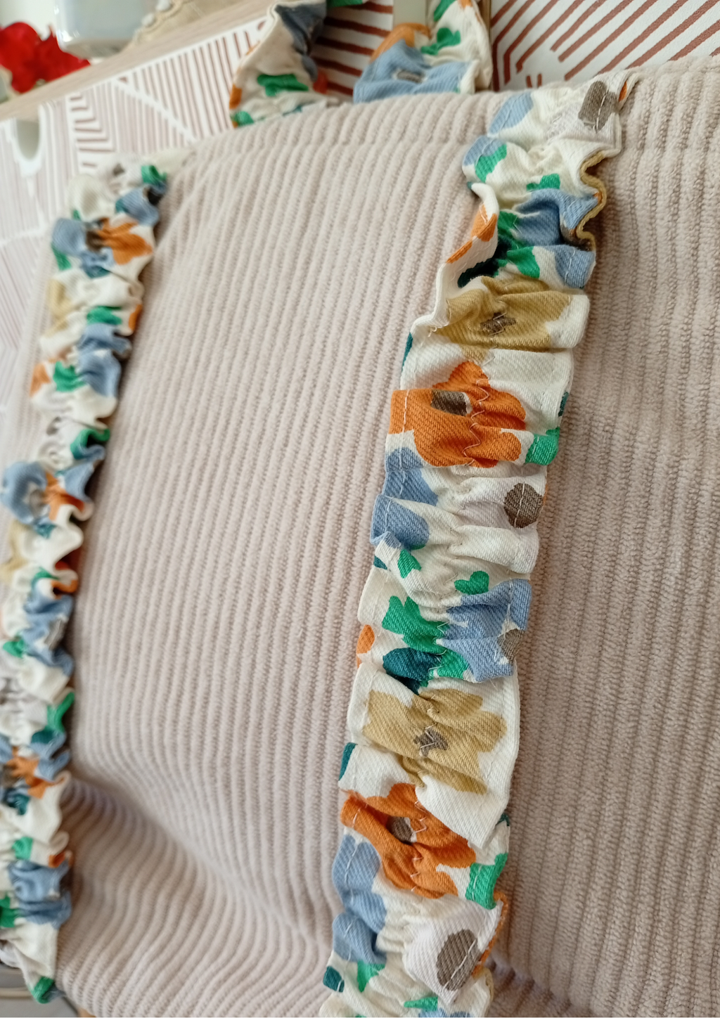 Broderie fixe Lama Beige