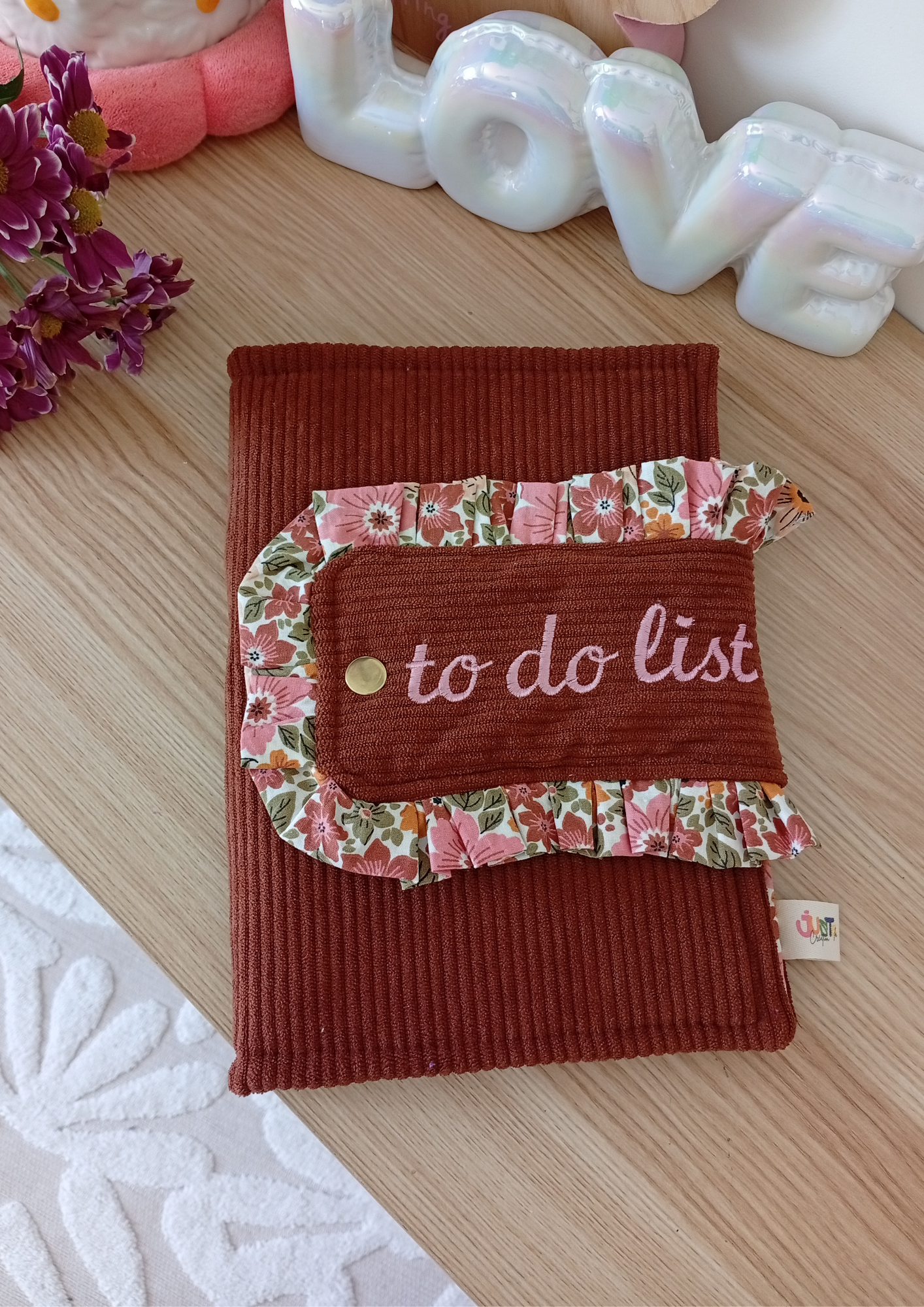 Organise ta journée en Broderie Fixe Marron