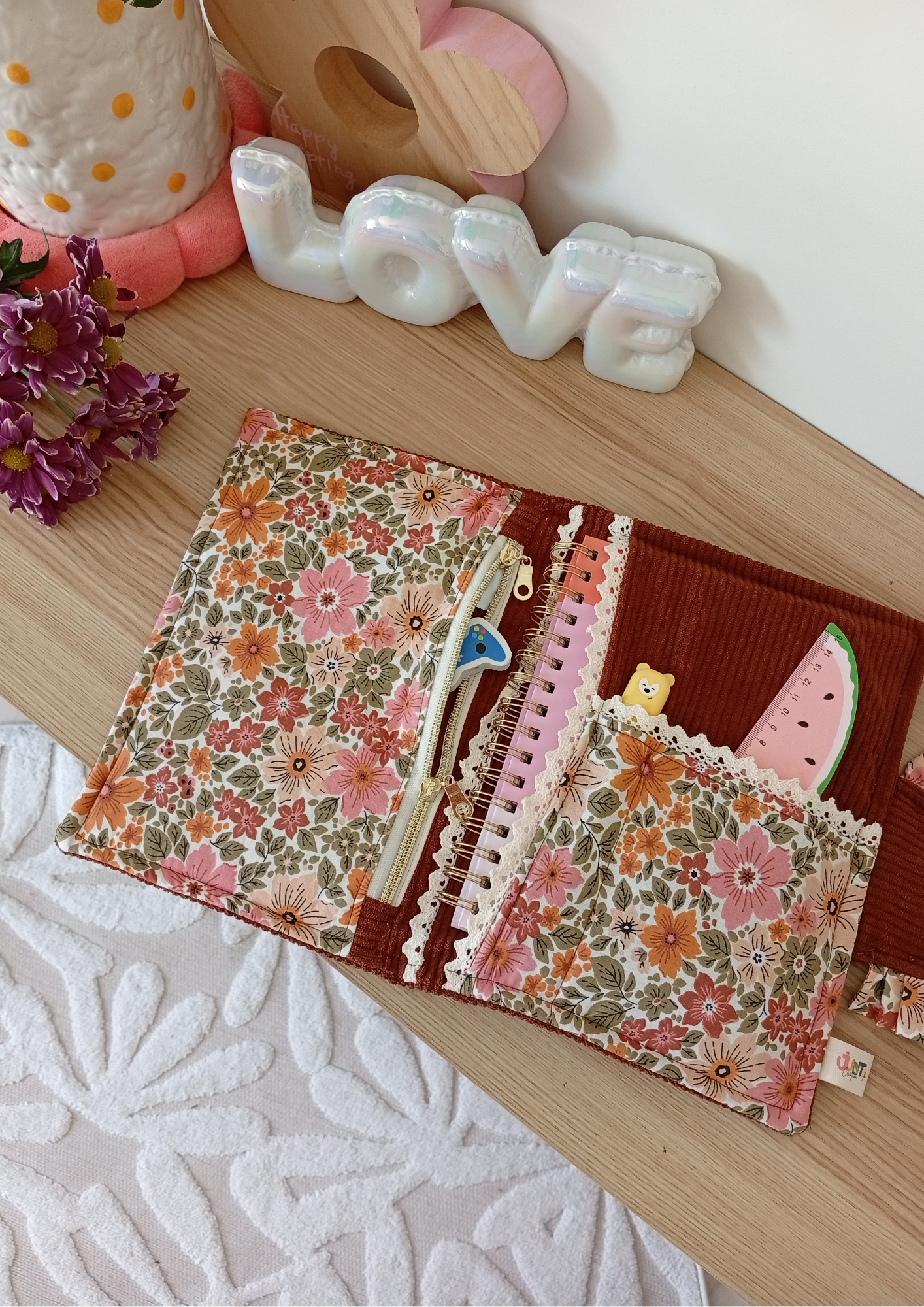 Organise ta journée en Broderie Fixe Marron